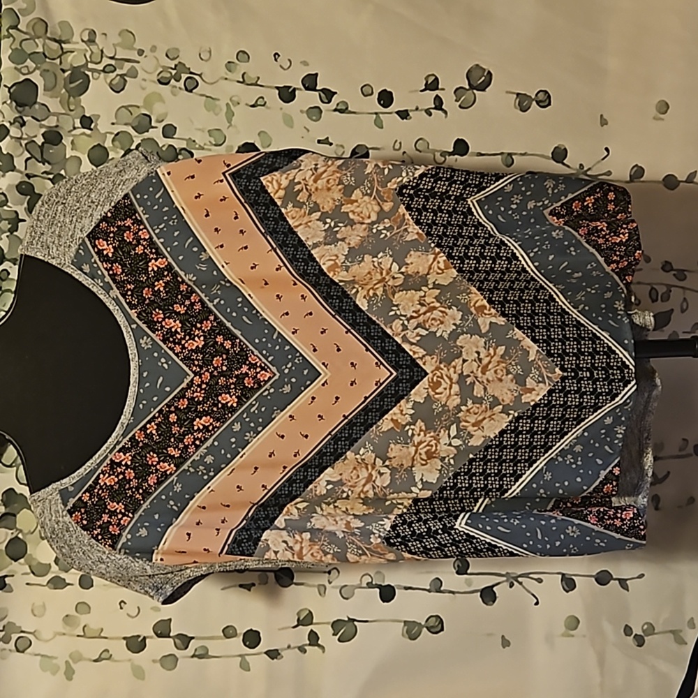 Maurices 🖤  cap sleeve top (#11)